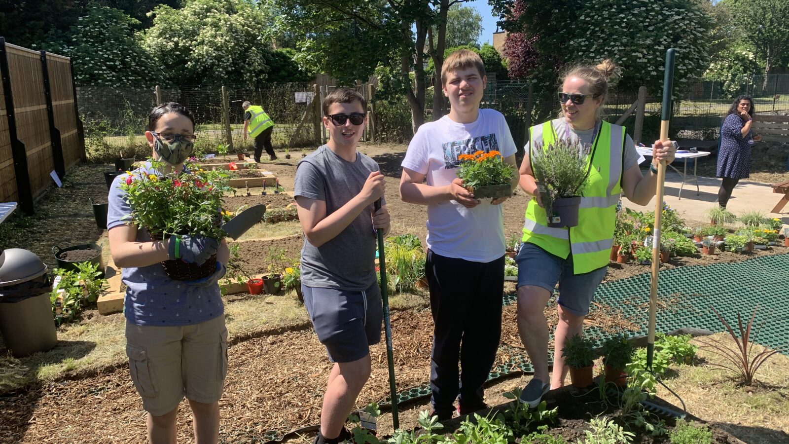 Greener Ealing community project work at Springhallow post 16 college